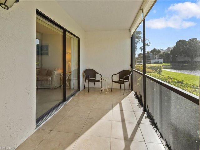 460 Fox Haven DR # 1107, Naples, FL 34104