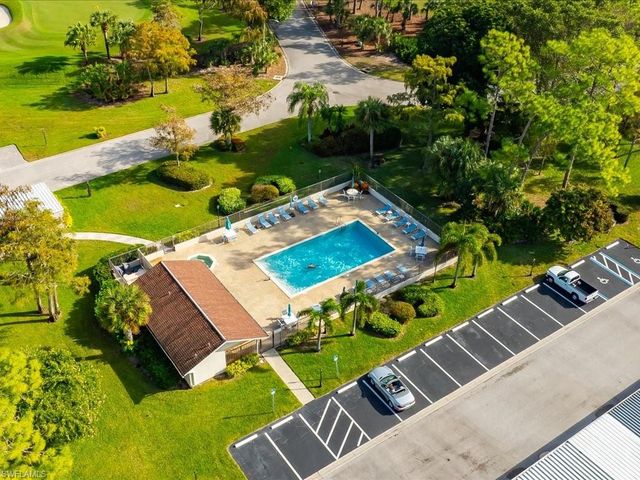 460 Fox Haven DR # 1107, Naples, FL 34104