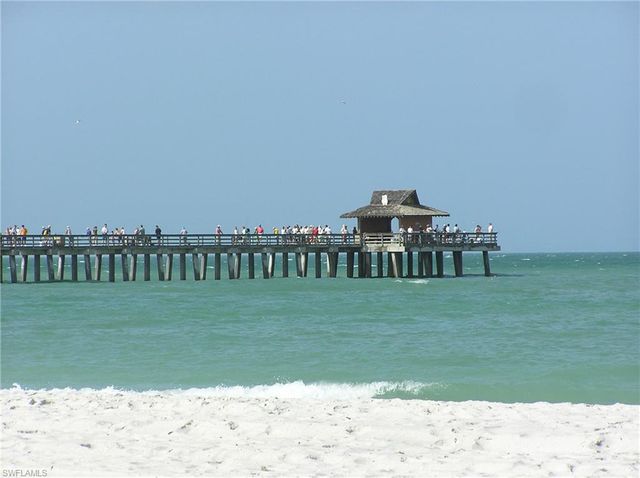 460 Fox Haven DR # 1107, Naples, FL 34104