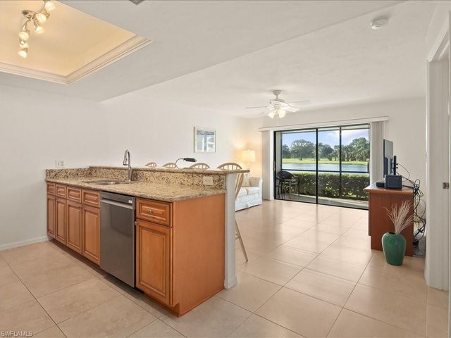 460 Fox Haven DR # 1107, Naples, FL 34104