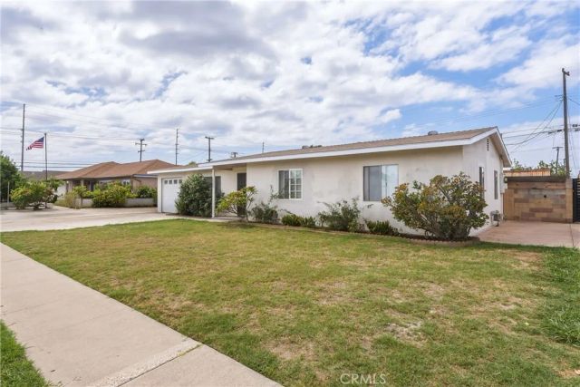 6392 Cayuga, Westminster, CA 92683