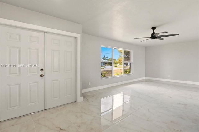 3805 SE 12 Avenue, Cape Coral, FL 33904