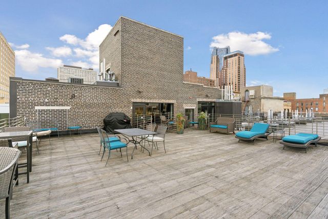 214 4th Street E 103, Saint Paul, MN 55101