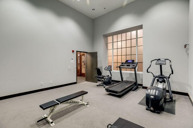 214 4th Street E 103, Saint Paul, MN 55101