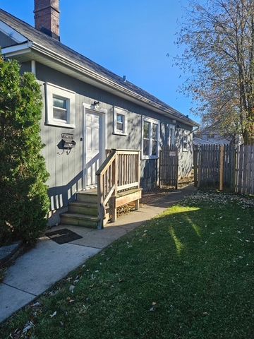 2521 Orchard Street, Blue Island, IL 60406