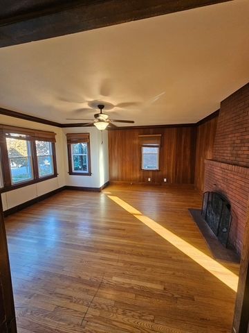 2521 Orchard Street, Blue Island, IL 60406