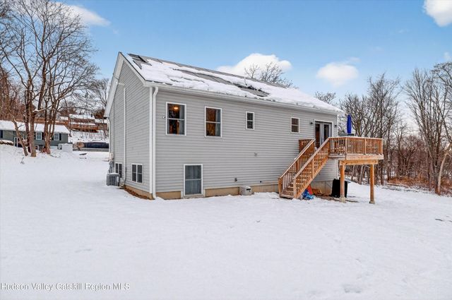 5 3rd Street, Milton, NY 12547