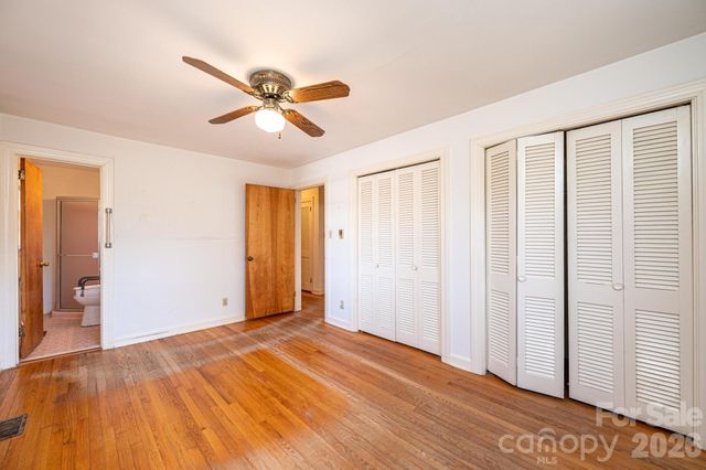 781 23rd Avenue NE, Hickory, NC 28601