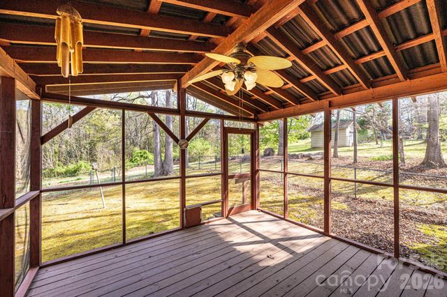 781 23rd Avenue NE, Hickory, NC 28601