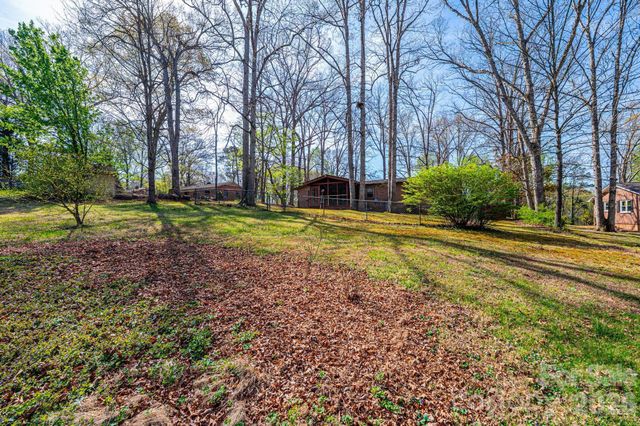 781 23rd Avenue NE, Hickory, NC 28601