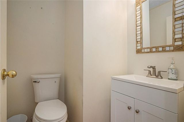190 The Falls Boulevard, Covington, GA 30016