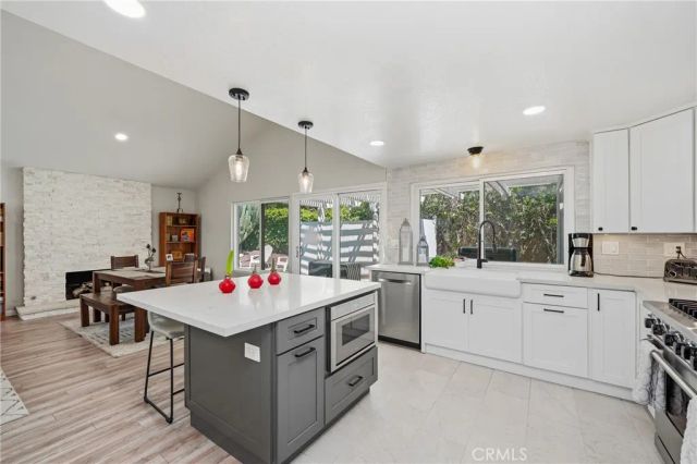 273 E Blue Mountain, Claremont, CA 91711