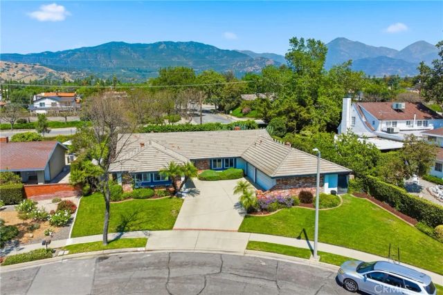 273 E Blue Mountain, Claremont, CA 91711