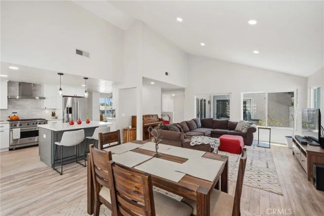 273 E Blue Mountain, Claremont, CA 91711