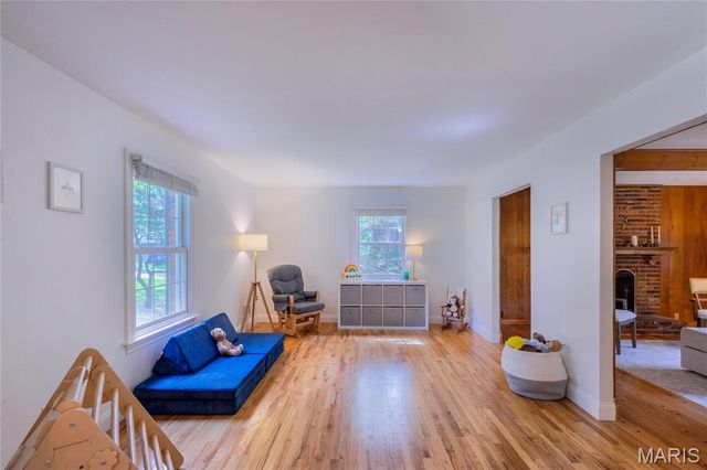 1481 Royal Springs Drive, St Louis, MO 63122
