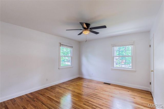 1481 Royal Springs Drive, St Louis, MO 63122