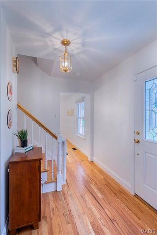 1481 Royal Springs Drive, St Louis, MO 63122