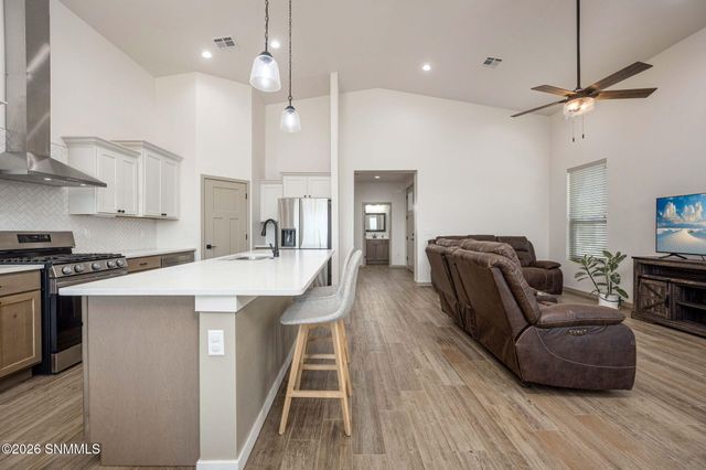 2903 Pacifico Court, Las Cruces, NM 88011