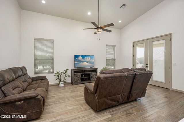 2903 Pacifico Court, Las Cruces, NM 88011