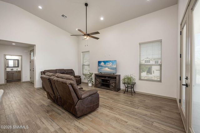 2903 Pacifico Court, Las Cruces, NM 88011