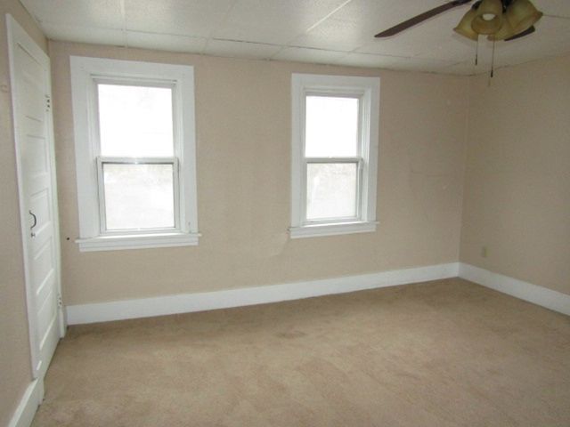 652 Bower Hill Rd, Bridgeville, PA 15017