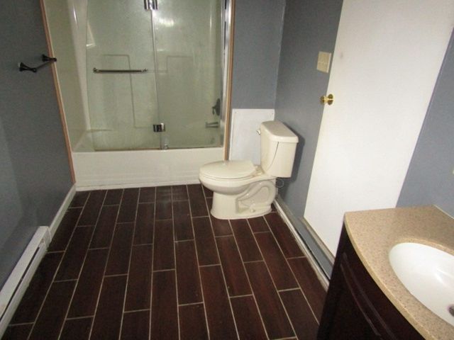 652 Bower Hill Rd, Bridgeville, PA 15017