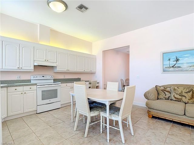 11258 San Sebastian LN, Bonita Springs, FL 34135