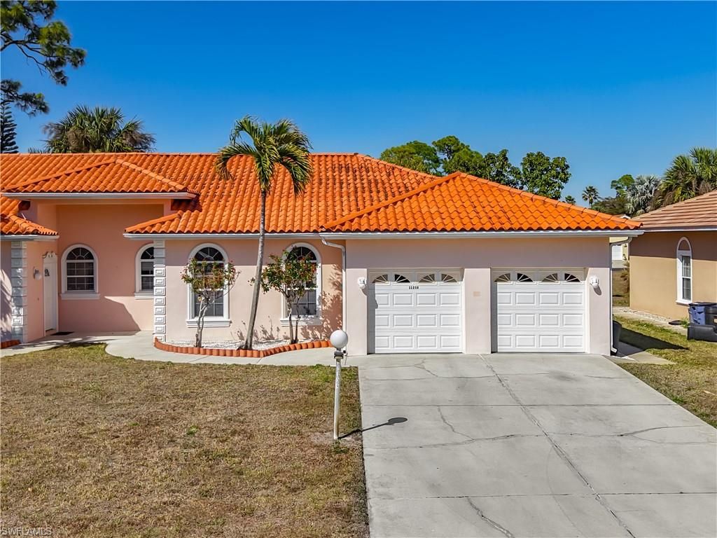 11258 San Sebastian LN, Bonita Springs, FL 34135