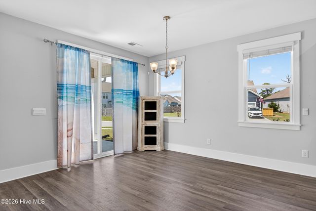 102 Swingbridge Trail, Surf City, NC 28445