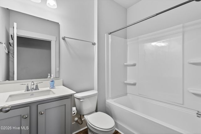 102 Swingbridge Trail, Surf City, NC 28445