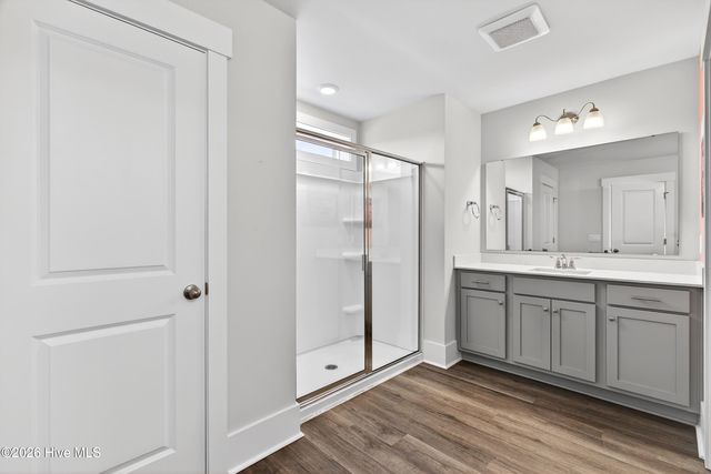 102 Swingbridge Trail, Surf City, NC 28445