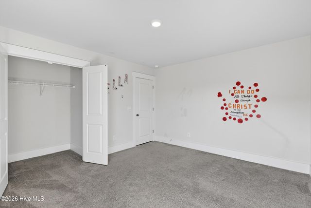 102 Swingbridge Trail, Surf City, NC 28445