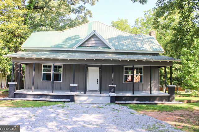 1048 Whites Mill Road, Valley, AL 36854