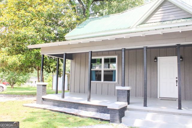 1048 Whites Mill Road, Valley, AL 36854