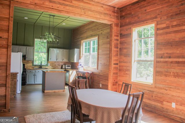 1048 Whites Mill Road, Valley, AL 36854
