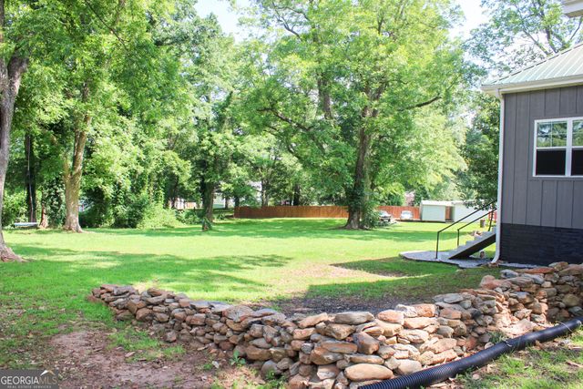 1048 Whites Mill Road, Valley, AL 36854