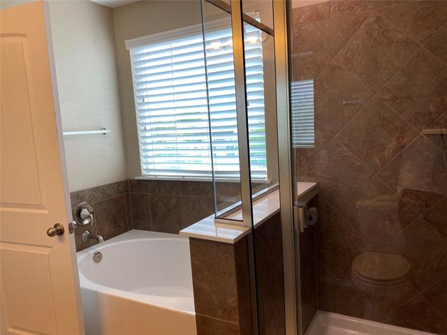 1729 Arial DR, Austin, TX 78753