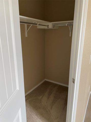 1729 Arial DR, Austin, TX 78753