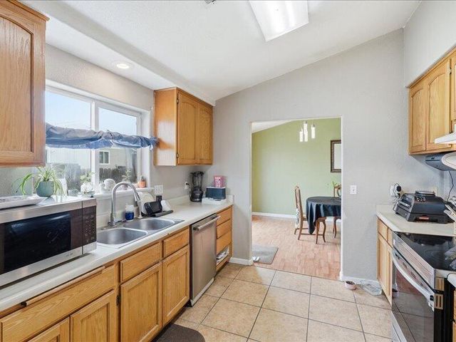 8022 Thunderhead Avenue, White City, OR 97503