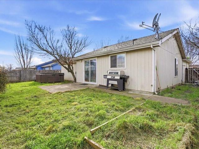 8022 Thunderhead Avenue, White City, OR 97503