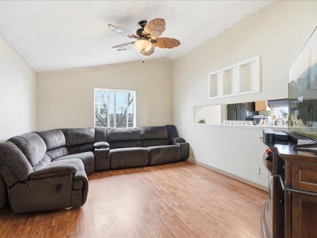 8022 Thunderhead Avenue, White City, OR 97503