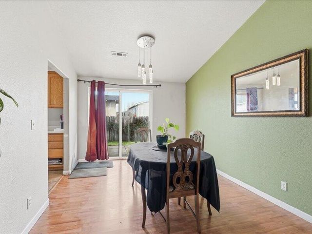 8022 Thunderhead Avenue, White City, OR 97503