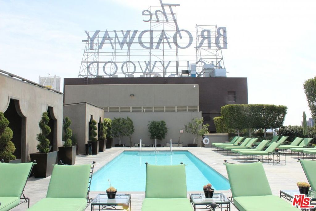 Image 1 of property listing at 1645 Vine Street 303, Los Angeles, CA 90028