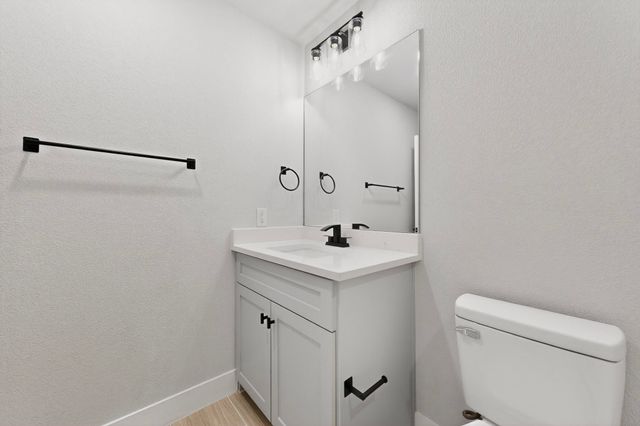 6810 Windward View Drive, Rowlett, TX 75088