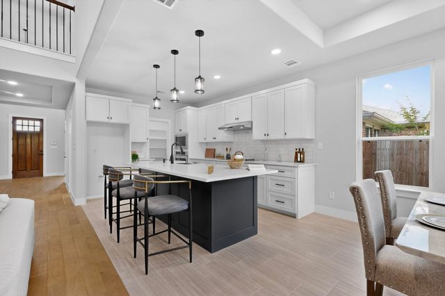 6810 Windward View Drive, Rowlett, TX 75088