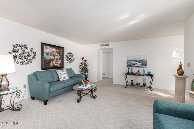 10236 W SUN CITY Boulevard, Sun City, AZ 85351