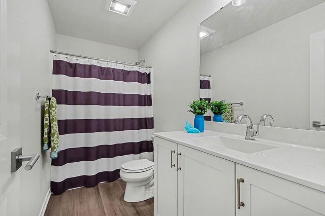 4111 Corvo Trace, Kalamazoo, MI 49009