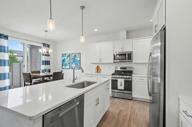 4111 Corvo Trace, Kalamazoo, MI 49009