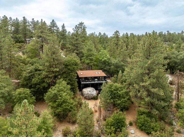 23916 Hwy 243, Idyllwild, CA 92549