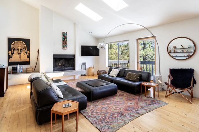 23916 Hwy 243, Idyllwild, CA 92549